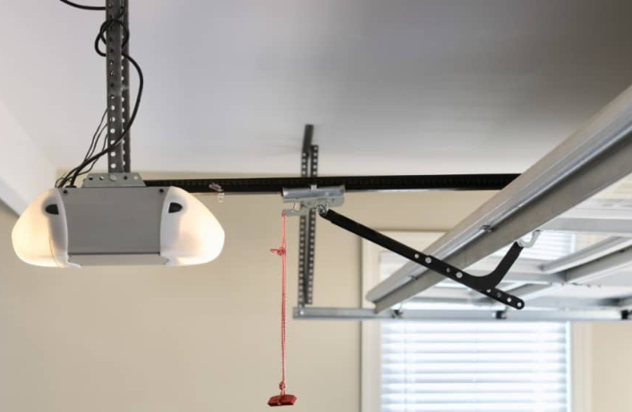 garage door lights won't turn off